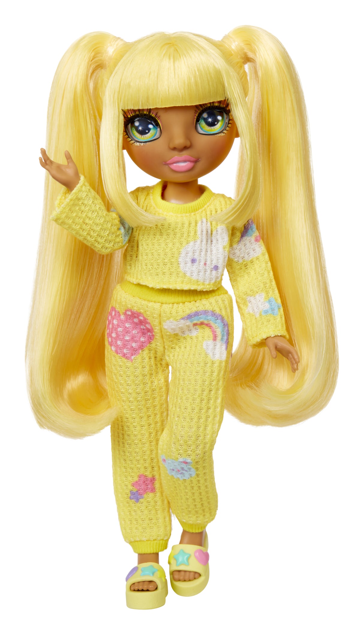 Junior High Pyjama Party - Poupée mannequin articulée 22 cm - Sunny (Jaune) - Nombreux accessoires - a partir de 4 ans