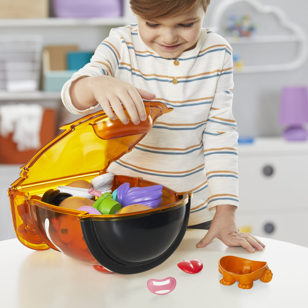 Monsieur Patate Méga patate coffret avec 42 pieces dont une boîte de rangement, Potato Head, jouets préscolaires créatifs, des 2 ans
