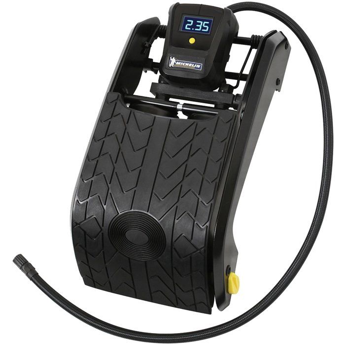 Pompe a Pied Double Piston manometre digital de 0.05 jusqu'a 7 bars- MICHELIN - Flexible nylon 60cm, embout laiton - psi, bar, kpa