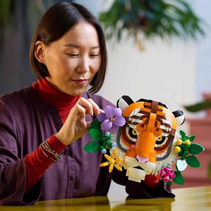 LEGO Art 31217 La Collection Faune – Le Tigre - Set Adulte - Décoration Murale Avec Fleurs
