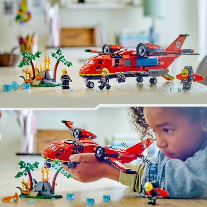 LEGO 60413 City L'Avion de Sauvetage des Pompiers, Jouet avec 3 Minifigurines de Pilote, Pompiere