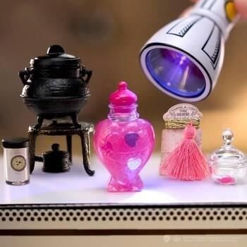 Miniverse - Harry Potter - Boîte complete avec les 15 minis potions a créer - Jeu de loisir créatif - 8 ans et plus - Non comestible