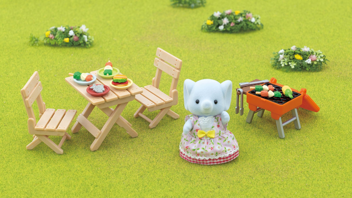 La fille éléphant et son set de pique-nique - Sylvanian Families - 5640