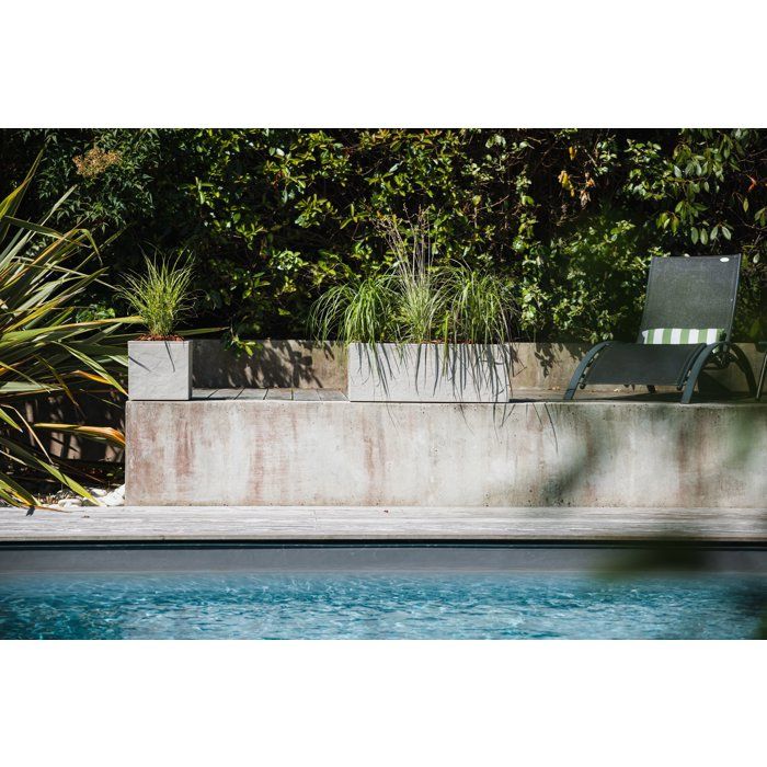 Jardiniere - EDA - Volcania Up - 57 L - Intérieur/Extérieur - Décor Pierre - 79,5 x 29,5 x H. 29,5 cm - Beige Calcaire