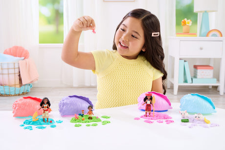 Coquillage Océan Surprise Vaiana, Modele aléatoire figurines et accessoires, Petite poupée ou figurines d'animaux avec sable a model