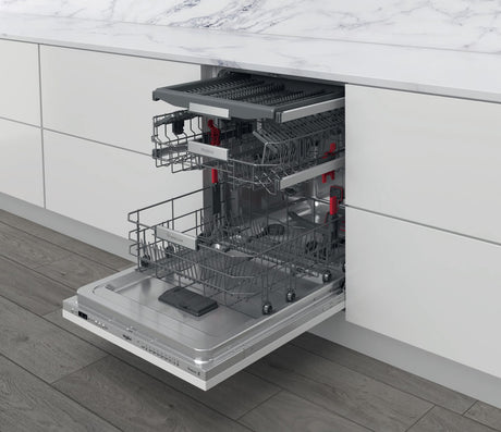 Lave-vaisselle tout encastrable WHIRLPOOL WKCIO3T133PFE 6eme Sens - 14 couverts - Induction - 43 dB - tiroir a couverts