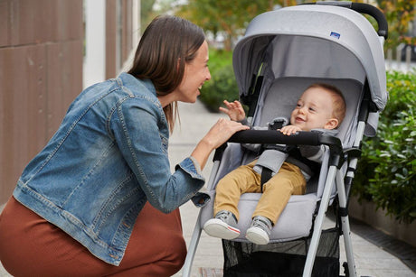 CHICCO Poussette compacte Ohlala 3 -  Des la naissance - Jusqu'a 15kg - Dossier inclinable - Arceau de sécurité - Grey mist