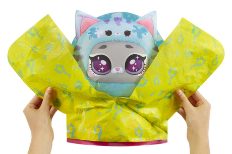 L.O.L. Surprise - Poupée Tweens Costume - Emma Emo - Poupée de 17cm + animal gonflable - Surprise a découvrir
