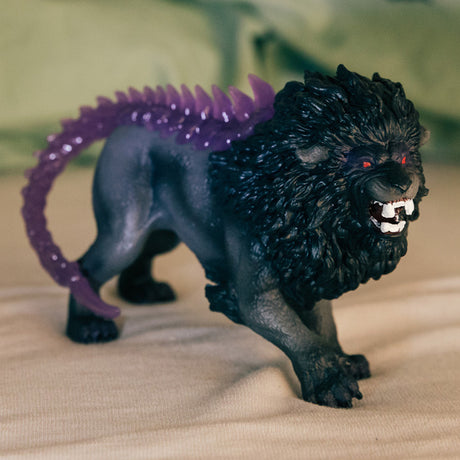 Figurine Lion des Ténebres - Figurine Hautement Détaillée et Réaliste a la Queue Transparente - Jouet pour Garçons et Filles -