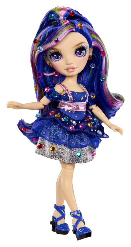 Rainbow High Poupée Mannequin Be Dazzling - Genevieve Bleu - 28 cm - Pierres précieuses scintillantes et accessoires inclus