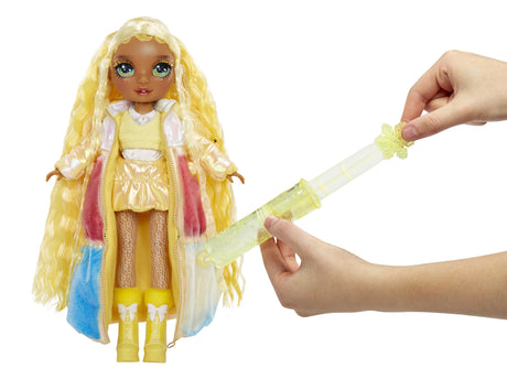 Rainbow High - Winter Wonderland - Jaune- Révele ta couleur - Créer son bonhomme de neige - Dés 4ans