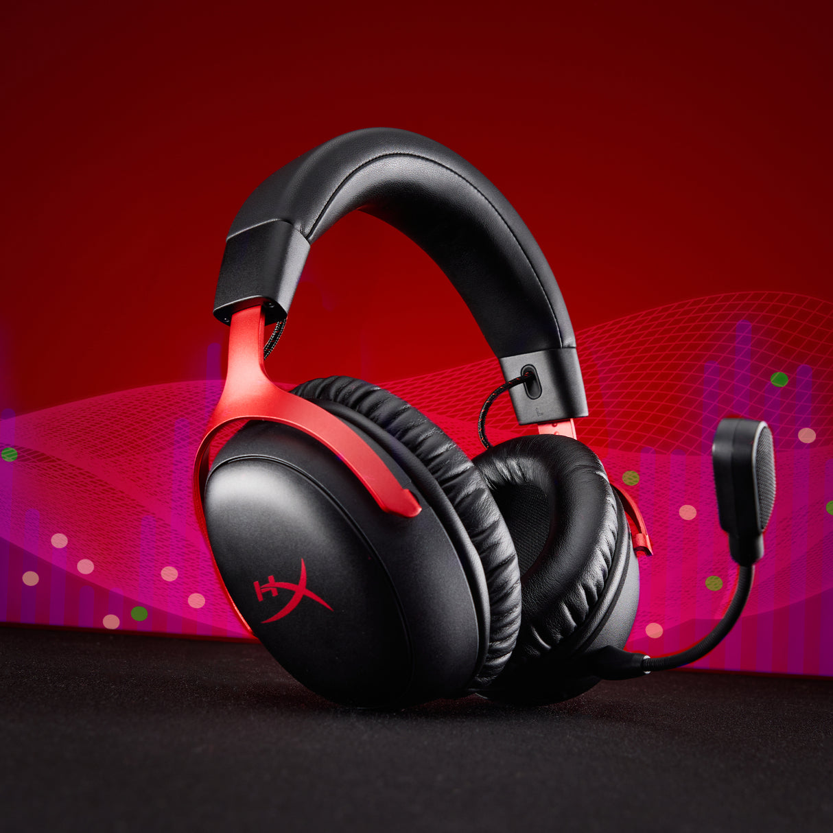 Casque Gamer Sans Fil HyperX Cloud III S Wireless noir pour PC Mac PS5 Mobile Switch.avec adaptateur USB-C vers USB-A, câble USB