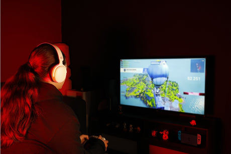 Casque gamer - KONIX - Circum-aural filaire Nexus - Nintendo Switch 2 - Haut-parleurs 40 mm - Micro - Jack 3.5 mm - Blanc