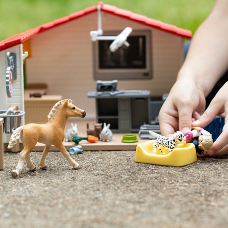 Cabinet vétérinaire avec animaux, coffret de 43 pieces avec figurine vétérinaire, animaux et accessoires, jouets animaux de la