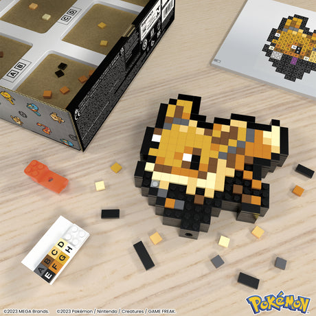 Mega-Pokémon-évoli-Coffret De Construction Rétro Pixel Art 323 Pieces - MEGA Pokémon - HTH78