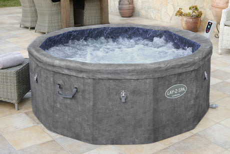 Spa semi rigide BESTWAY - Lay-Z-Spa Carrara - 140 airjets - 170 x 65 cm - 4 a 6 places - Rond (couverture, cartouche, 4 appuie-tete)