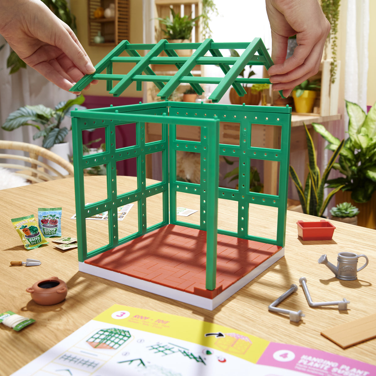 MGA's Miniverse - Spaces Starter Pack - Serre - Des 8 ans -  Jeu de construction - Personnalisation - DIY - Art créatif
