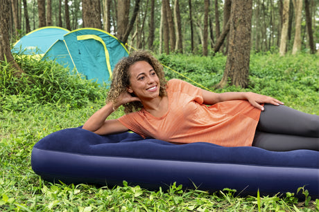 Matelas gonflable camping - BESTWAY - 1 place -185x76x22 cm avec pompe a pied intégrée
