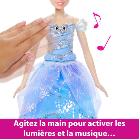 Disney Princess - Poupée Cendrillon et sa Robe Enchantée - Disney Princess - JBF94