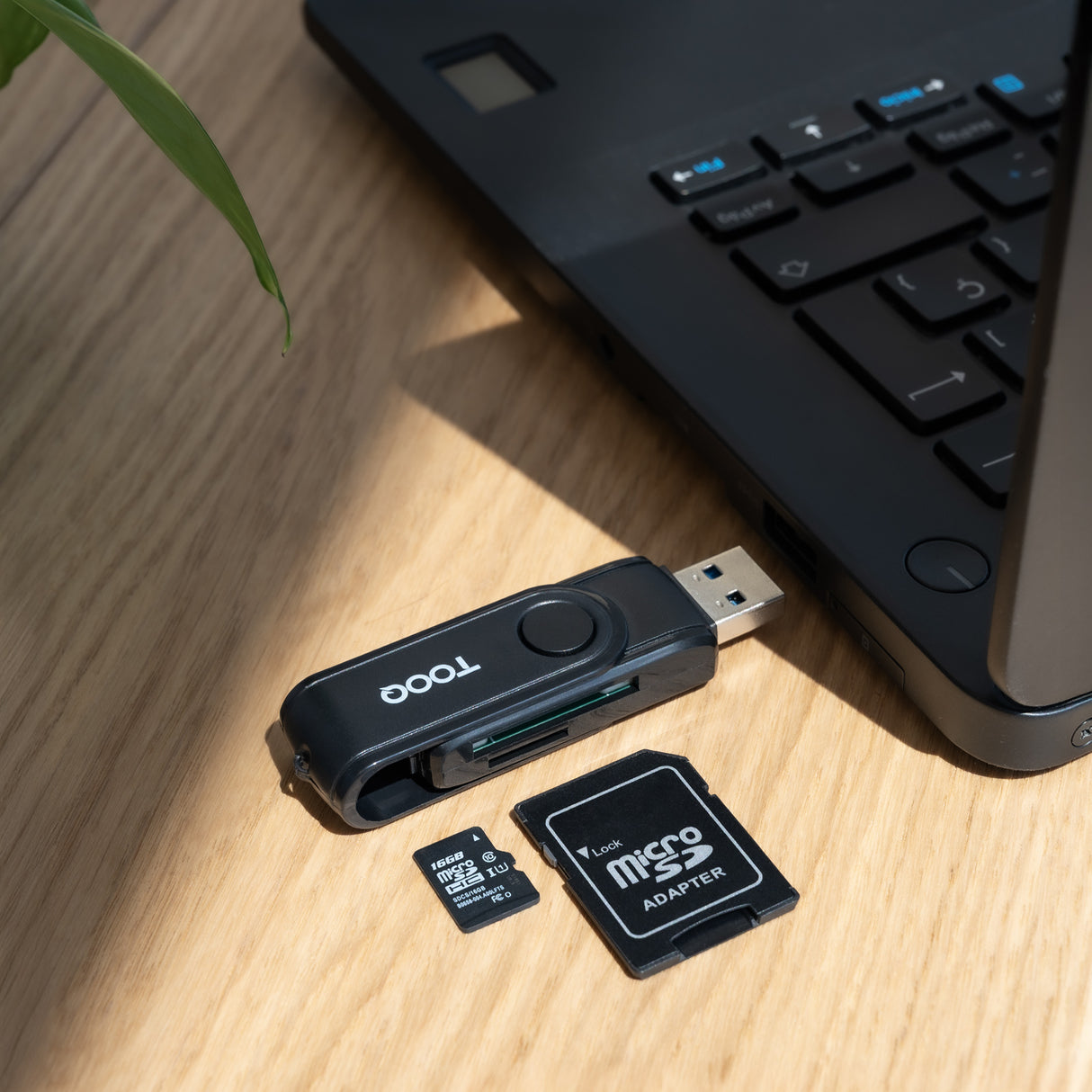 Lecteur de Cartes externe USB-A/C 3.0 TooQ TQR-3003B (Noir)