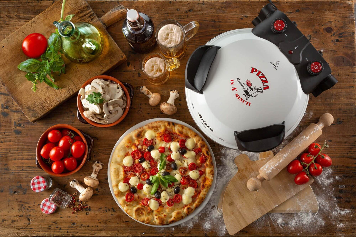 Four a Pizza électrique ARIETE - 918 - Blanc - Pierre réfractaire - 1200W - Diametre 33cm - Température max 400°C