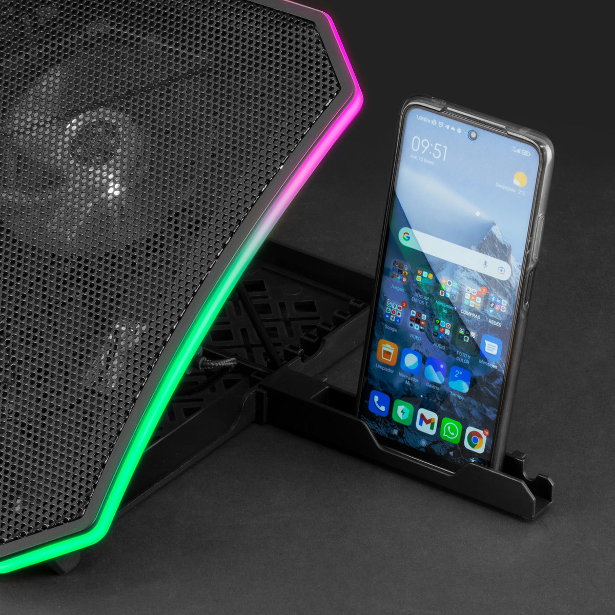 Support ventilé Mars Gaming MNBC6 RGB 19"max (Noir)