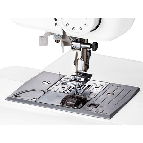 Machine a Coudre Numérique - MEDION - SD 36 - 38W - 270 Points - 700 tr/min - LED - Blanc