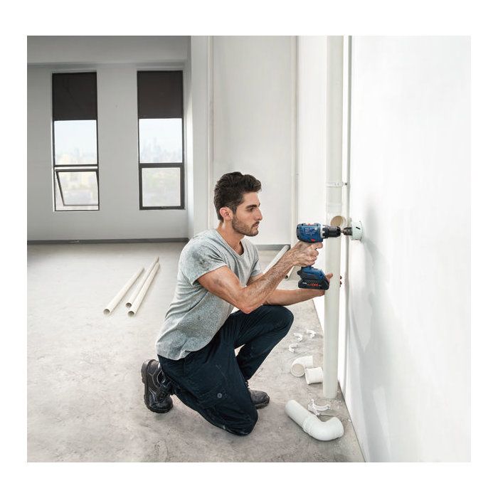 Bosch Professional Combo 18V – GSR 18V-65 + GDR 18V-215 + 2×GBA 5,0 Ah + GAL 18V-40 + L-BOXX (0615A50090)