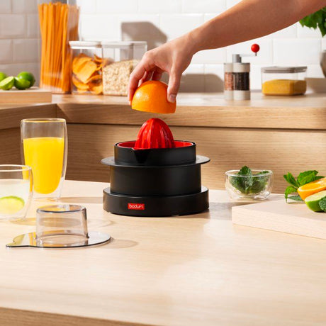 Presse-agrumes électrique - BODUM - ETTORE - 30 W - 350 ml - Noir