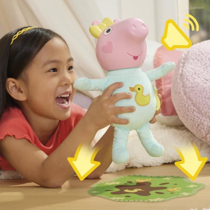 Peppa Pig Gros câlins Evie, poupée interactive avec accessoires, des 3 ans