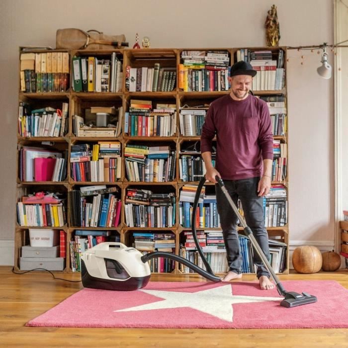 KARCHER DS 6 - Aspirateur sans sac avec filtration par eau - 650 W -  Rejette un air plus frais et dépoussiéré a 99,95 %