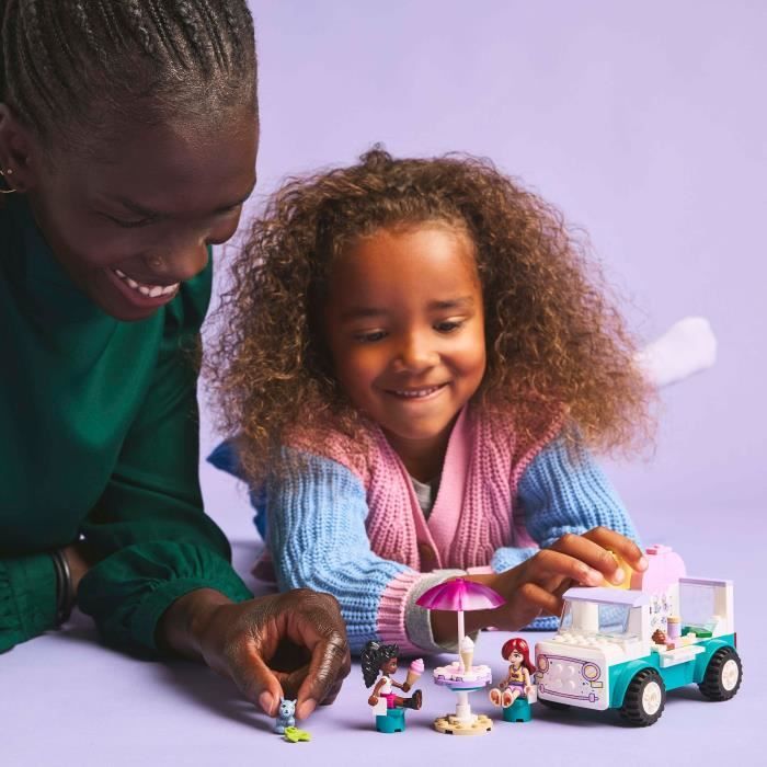 LEGO Friends 42644 Le camion de glaces de Heartlake City - Jeu de construction des 4 ans