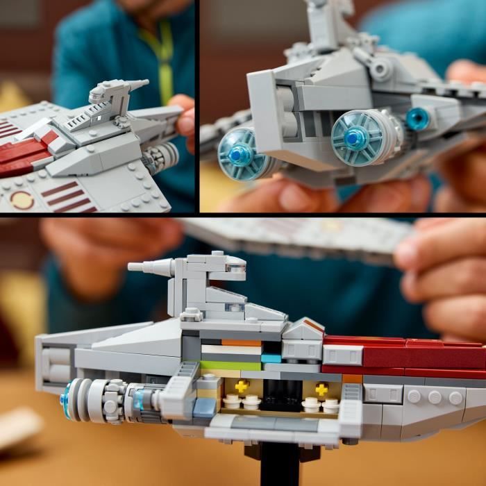 LEGO Star Wars 75404 Le transport d'assaut de classe Acclamator - Maquette pour adulte