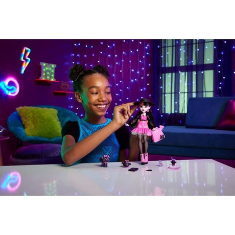Monster High-Draculaura-Poupée avec animal de compagnie et accessoires HRP64