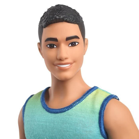 Barbie-Fashionistas-Poupée Ken Avec Débardeur Dégradé Et Short En Jean - 3ans+ - HYV00