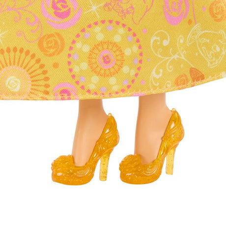 Belle et ses tenues - Disney Princess - JFJ82