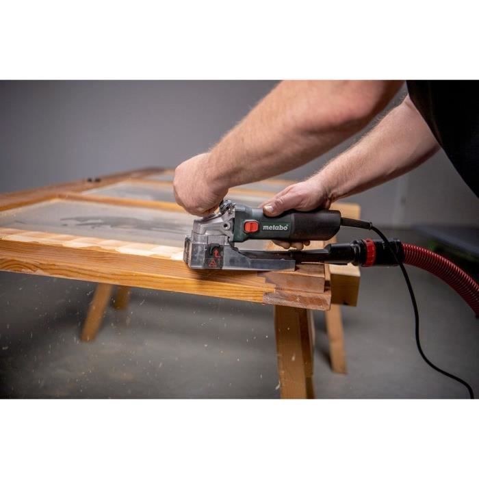 Fraiseuse ŕ bois - METABO - LF 850 S - 4 lames réversibles carbure - Raccord pour aspiration
