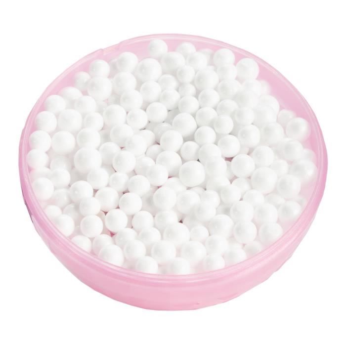 Poupée a collectionner - MGA - Winter Snow Tot - 7,5 cm - Surprise de neige magique - 7 accessoires