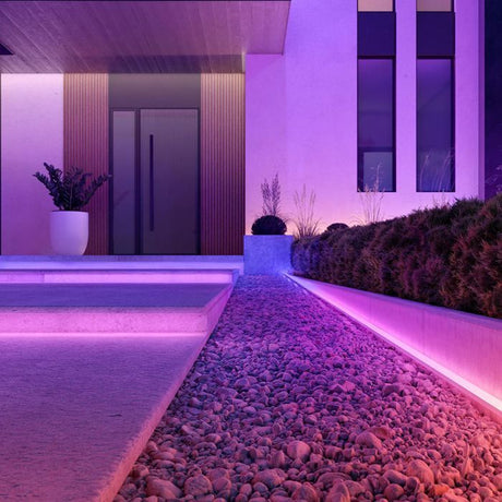 Ruban LED - PHILIPS HUE - Neon extérieur - 5 metres - 1100 lm - Ambiance  - Ajustable - Résistant - Base tension
