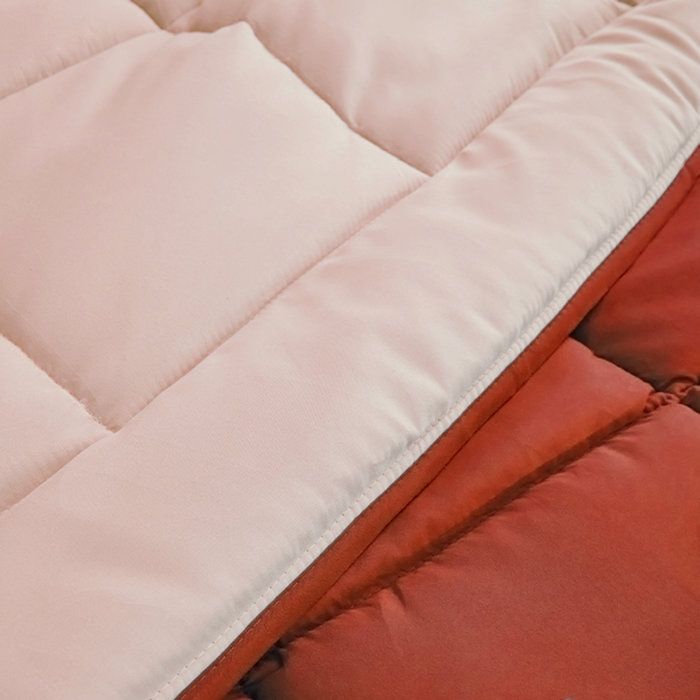 CALGARY - Couette Chaude Microfibre 400gr/m˛ - Gris Galet & Marron Gingembre -220 x 240 cm