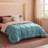 CALGARY - Couette Chaude Microfibre 400gr/m≤ - Beige Galet & Vert Lac- 140 x 200 cm