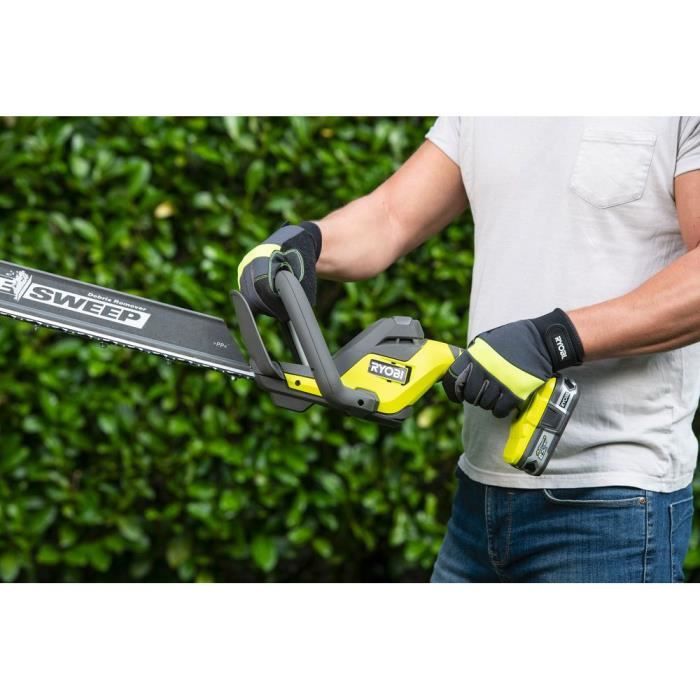 RYOBI - Taille-haies LINEA 18V - lames 55 cm - HedgeSweep™ - 1 batterie lithium+ 18V 2,0 Ah et 1 chargeur 1,5 A - RY18HT55A-120