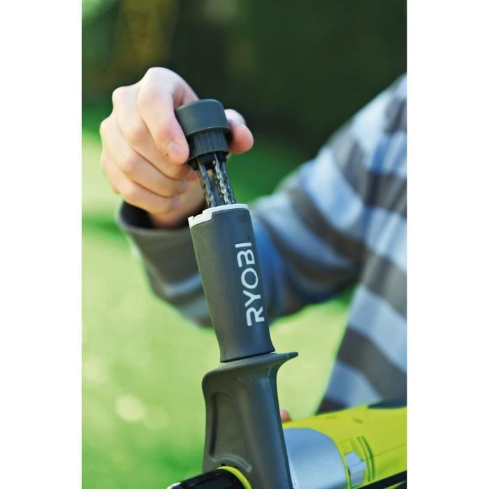 RYOBI - Perceuse a percussion 1 010 W - 1 200-3 000 cp/min - 2 vitesses - mandrin 13 mm métal - LED - Livrée en coffret - RPD1010-K