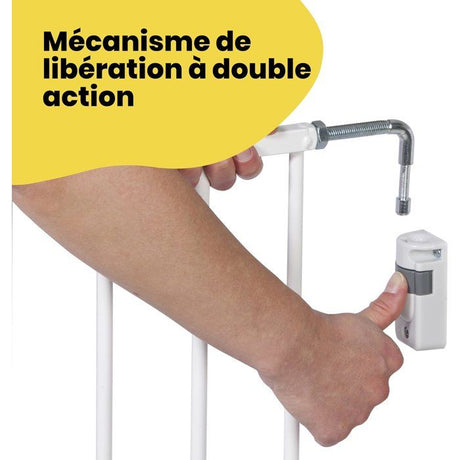 SAFETY 1ST Barriere de sécurité wall-fix extending, largeur de 62 a 102 cm, Ouverture d'une main des 2 sens - métal blanc, fixation