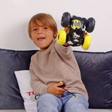 Flip Batman vs Robin RC télécommandée - TURBO CHALLENGE - 096644 - Double face - Cascades - Licence DC - Des 3 ans