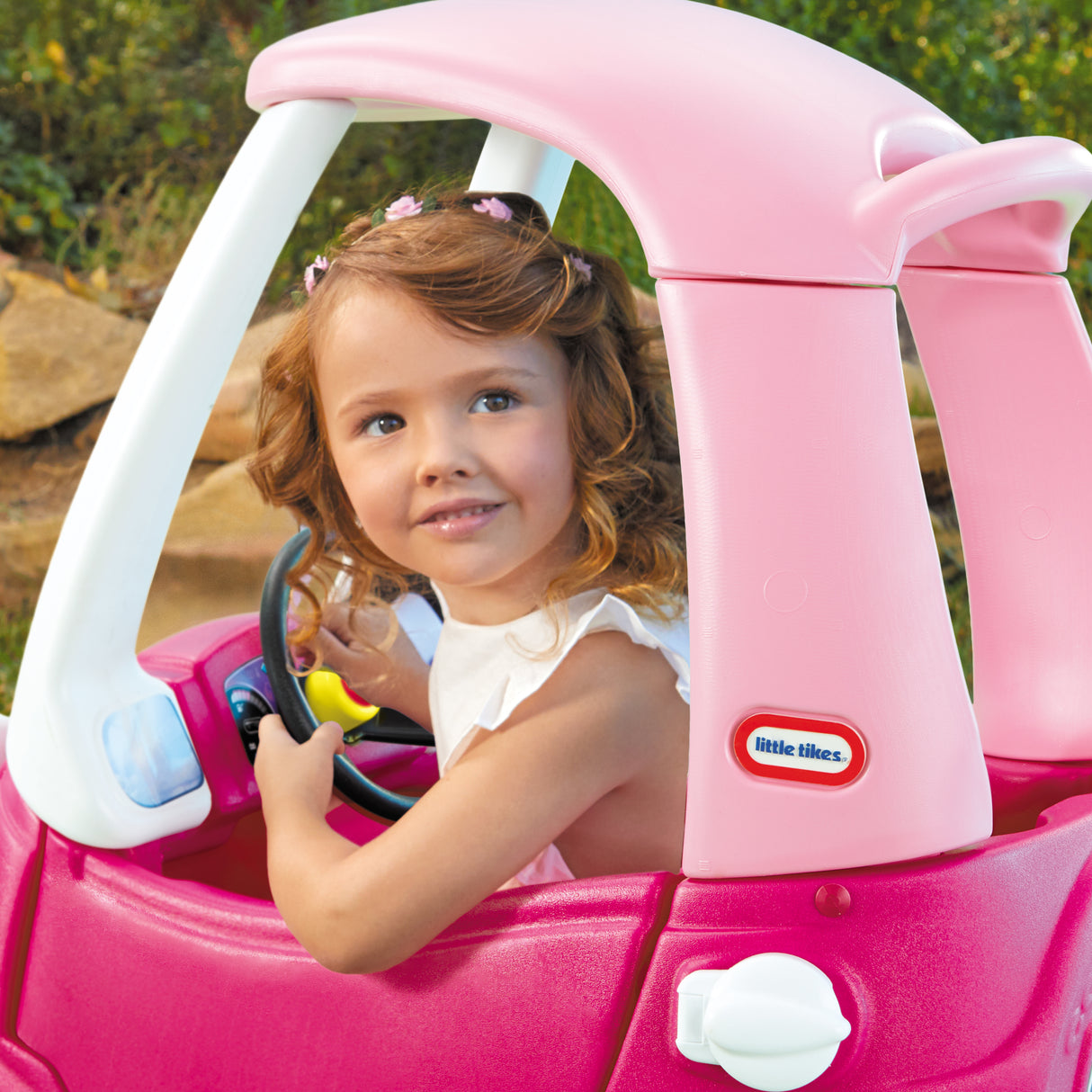 Cozy Coupe - Little Tikes - Princesse - Portes, Klaxon et Plancher a retirer - Des 18 mois