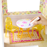 Rainbow High Color & Play House, Maison de poupée 3 étages, Colorie les murs et sols avec des marqueurs lavables, Maison en bois