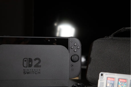 Pack d'accessoires gaming - KONIX - Nintendo Switch 2 - Housse - 4 appuie-pouces - Verre trempé - Boîtier 9 jeux - Écouteurs