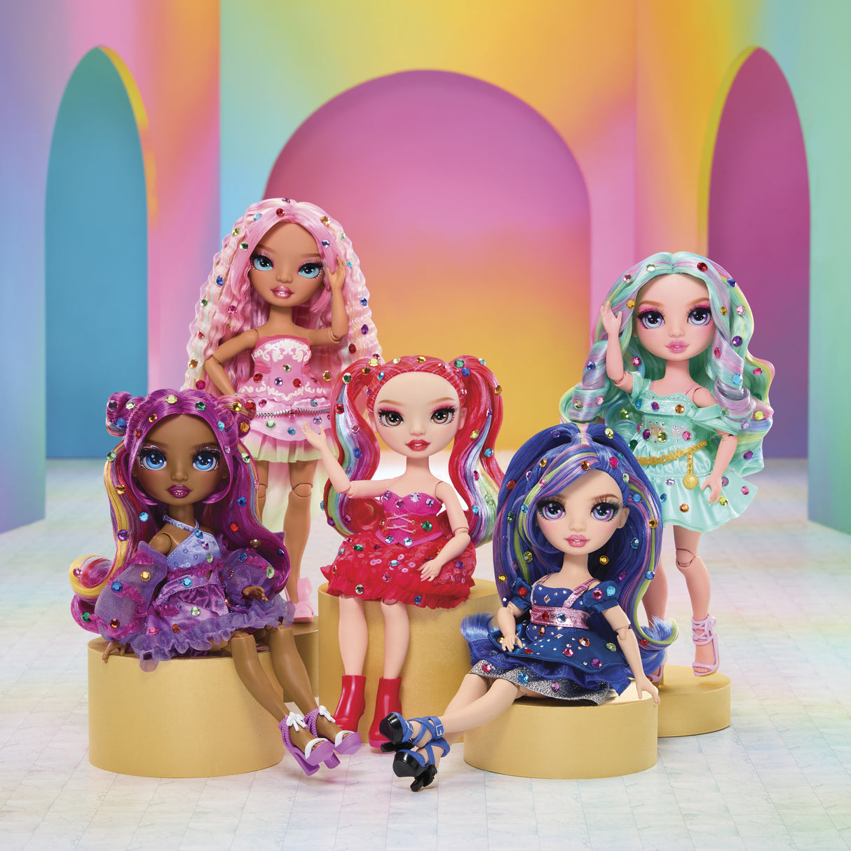 Rainbow High - Poupée Mannequin Be Dazzling - Adeline Rose - 28 cm - Pierres précieuses scintillantes et accessoires inclus