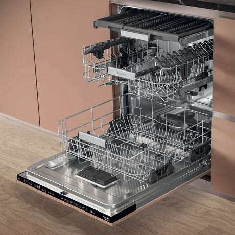 Lave-vaisselle tout encastrable HOTPOINT H7IHP40L - 15 couverts - 40 dB - Classe C - Maxi Space - tiroir a couverts